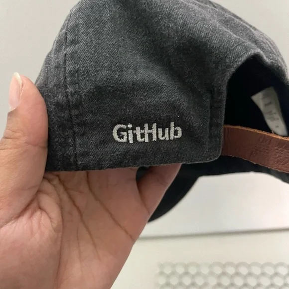 Logo Charcoal Cap - Picture 4 of 5